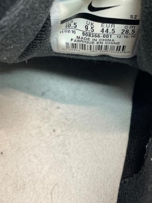 NIKE（ナイキ）NIKE (ナイキ) ローカットスニーカー グレー×ブラック サイズ:㎝28.5の古着・服飾アイテム