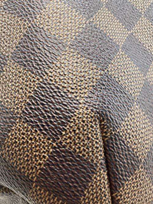 LOUIS VUITTON（ルイ ヴィトン）LOUIS VUITTON (ルイ ヴィトン) ショルダーバッグ ブラウン サイズ:GMの古着・服飾アイテム