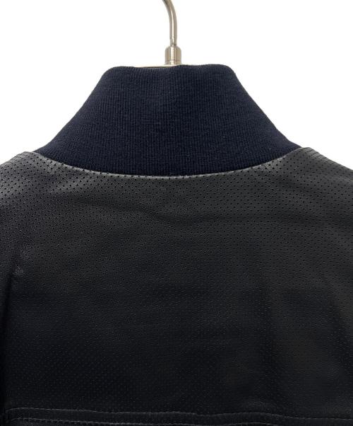 EMMETI（エンメティ）EMMETI (エンメティ) パンチングレザージャケット ブラック サイズ:４４の古着・服飾アイテム