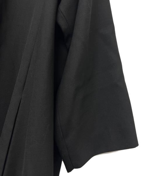 ISSEY MIYAKE（イッセイミヤケ）ISSEY MIYAKE (イッセイミヤケ) コート ブラック サイズ:Ｍの古着・服飾アイテム