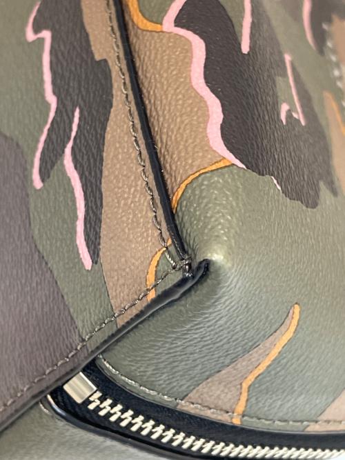 COACH（コーチ）COACH (コーチ) ポーチ オリーブの古着・服飾アイテム