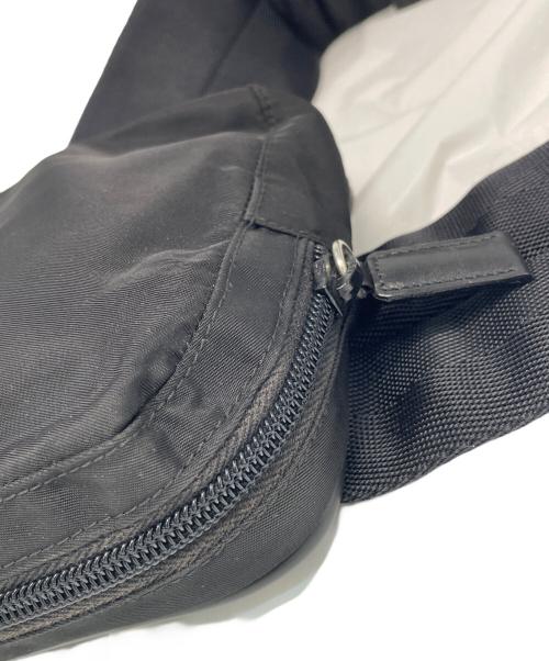 PRADA（プラダ）PRADA (プラダ) ウエストポーチ ブラックの古着・服飾アイテム