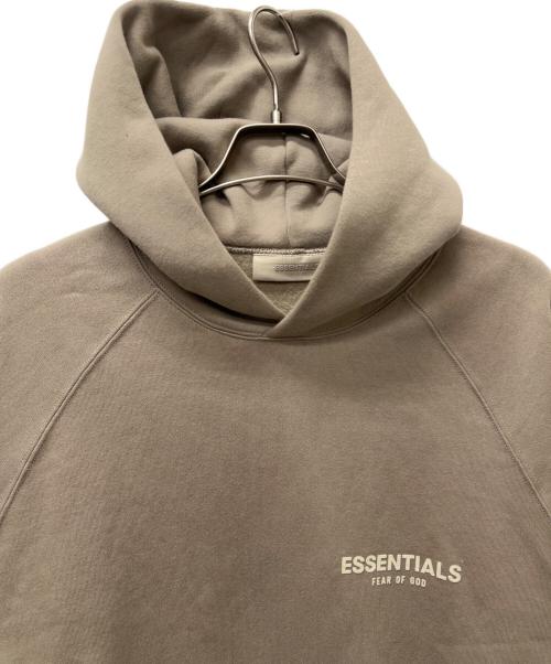 FOG ESSENTIALS（フィアオブゴッド エッセンシャル）FOG ESSENTIALS (フィアオブゴッド エッセンシャル) プルオーバーパーカー ベージュ サイズ:Ｍの古着・服飾アイテム