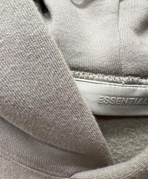 FOG ESSENTIALS（フィアオブゴッド エッセンシャル）FOG ESSENTIALS (フィアオブゴッド エッセンシャル) プルオーバーパーカー ベージュ サイズ:Ｍの古着・服飾アイテム