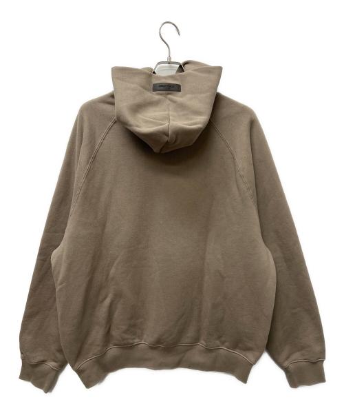 FOG ESSENTIALS（フィアオブゴッド エッセンシャル）FOG ESSENTIALS (フィアオブゴッド エッセンシャル) プルオーバーパーカー ベージュ サイズ:Ｍの古着・服飾アイテム