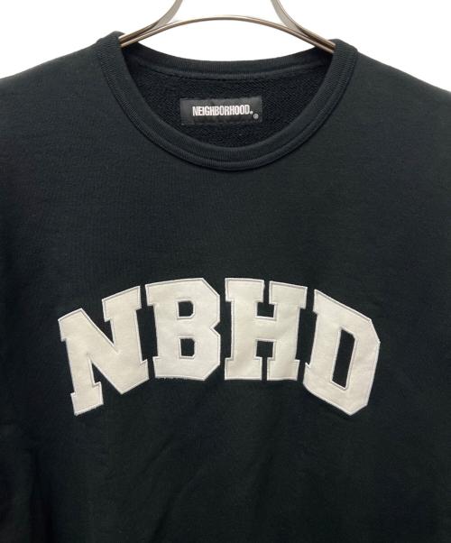 NEIGHBORHOOD（ネイバーフッド）NEIGHBORHOOD (ネイバーフッド) クラシック カレッジロゴ クルーネック スウェット ブラック サイズ:Ｍの古着・服飾アイテム