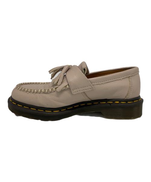 Dr.Martens（ドクターマーチン）Dr.Martens (ドクターマーチン) タッセルシューズ ベージュ サイズ:38の古着・服飾アイテム