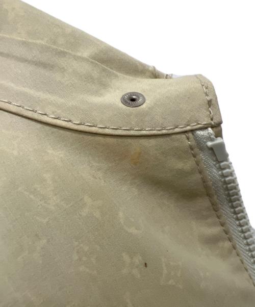 LOUIS VUITTON（ルイ ヴィトン）LOUIS VUITTON (ルイ ヴィトン) トレンチコート ベージュ サイズ:３６の古着・服飾アイテム