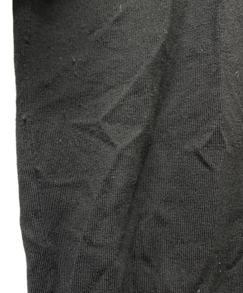 MM6 Maison Margiela（エムエムシックスメゾンマルジェラ）MM6 Maison Margiela (エムエムシックスメゾンマルジェラ) 薄手カーディガン ブラック×グリーン サイズ:Ｓの古着・服飾アイテム