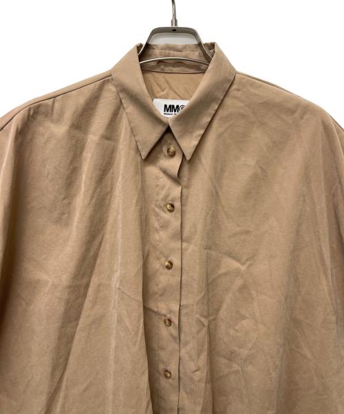 MM6 Maison Margiela（エムエムシックスメゾンマルジェラ）MM6 Maison Margiela (エムエムシックスメゾンマルジェラ) 半袖シャツ ベージュ サイズ:４２の古着・服飾アイテム