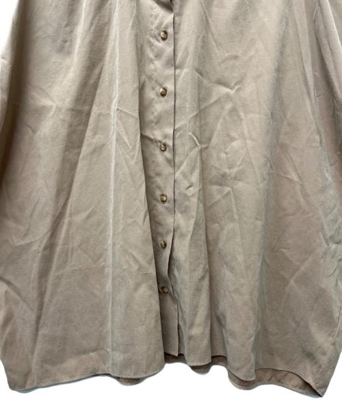 MM6 Maison Margiela（エムエムシックスメゾンマルジェラ）MM6 Maison Margiela (エムエムシックスメゾンマルジェラ) 半袖シャツ ベージュ サイズ:４２の古着・服飾アイテム