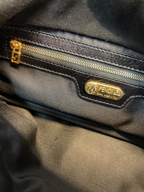 FENDI（フェンディ）FENDI (フェンディ) ハンドバッグ ブラックの古着・服飾アイテム