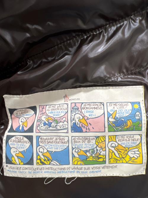 MONCLER（モンクレール）MONCLER (モンクレール) K2ダウンジャケット ネイビー サイズ:３の古着・服飾アイテム