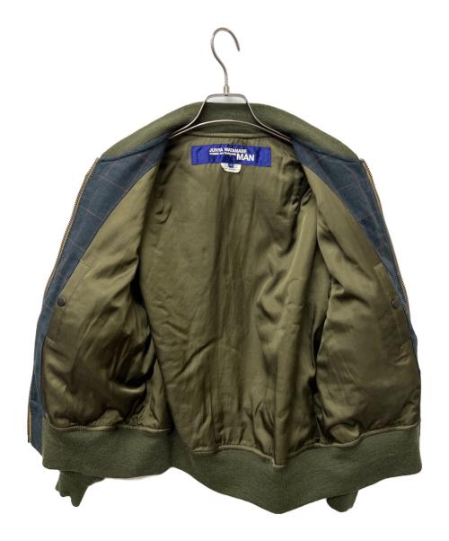 COMME des GARCONS JUNYA WATANABE MAN（コム デ ギャルソン ジュンヤ ワタナベ マン）COMME des GARCONS JUNYA WATANABE MAN (コム デ ギャルソン ジュンヤ ワタナベ マン) 切替中綿ジャケット カーキ サイズ:Ｓの古着・服飾アイテム