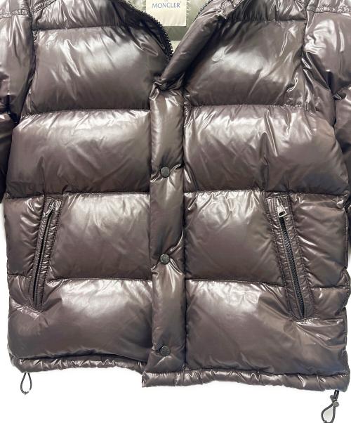 MONCLER（モンクレール）MONCLER (モンクレール) ダウンジャケット ブラウン サイズ:３の古着・服飾アイテム