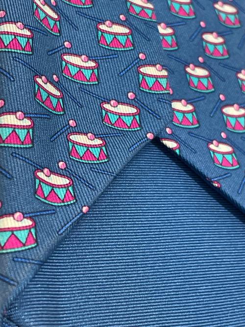 HERMES（エルメス）HERMES (エルメス) ネクタイ ネイビー サイズ:FREEの古着・服飾アイテム