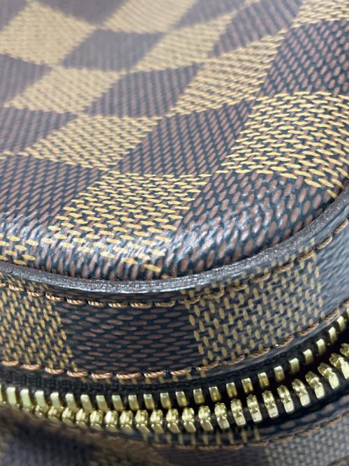 LOUIS VUITTON（ルイ ヴィトン）LOUIS VUITTON (ルイ ヴィトン) ボディーバッグ ブラウンの古着・服飾アイテム