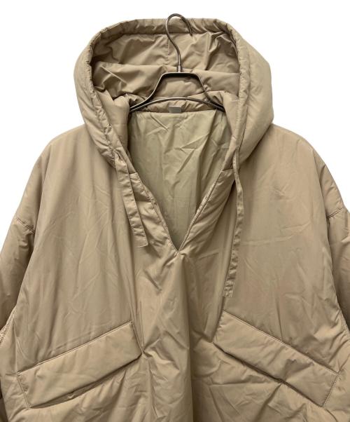 Thehighlights（ザハイライツ）Thehighlights (ザハイライツ) オーバーサイズパファープルオーバーパーカー ベージュ サイズ:1の古着・服飾アイテム