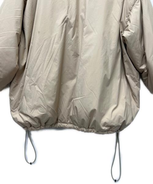 Thehighlights（ザハイライツ）Thehighlights (ザハイライツ) オーバーサイズパファープルオーバーパーカー ベージュ サイズ:1の古着・服飾アイテム