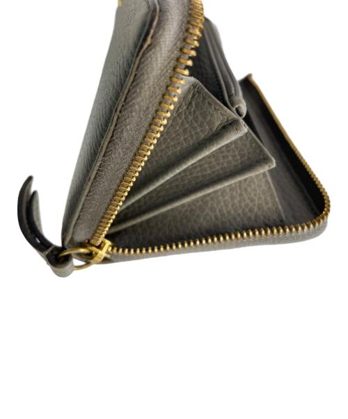 GUCCI（グッチ）GUCCI (グッチ) ラウンドファスナー財布 グレーの古着・服飾アイテム