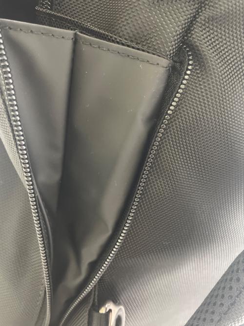 TUMI（トゥミ）TUMI (トゥミ) リュック ブラックの古着・服飾アイテム