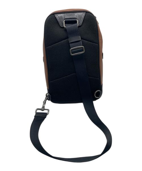 COACH（コーチ）COACH (コーチ) ボディーバッグ ブラウン×ブラックの古着・服飾アイテム