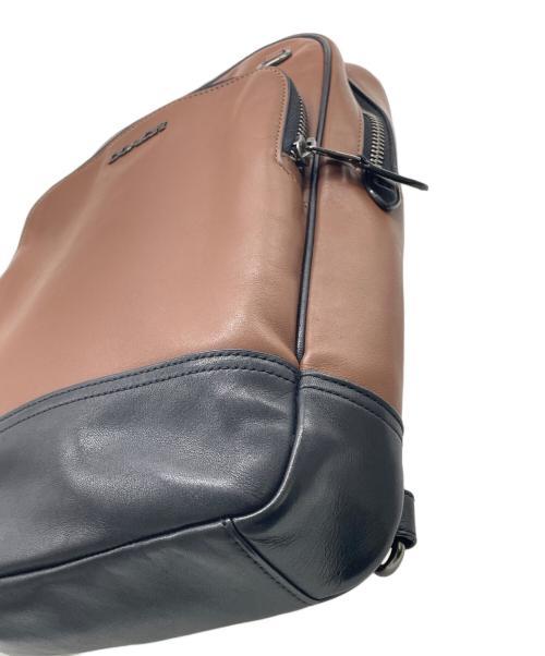 COACH（コーチ）COACH (コーチ) ボディーバッグ ブラウン×ブラックの古着・服飾アイテム