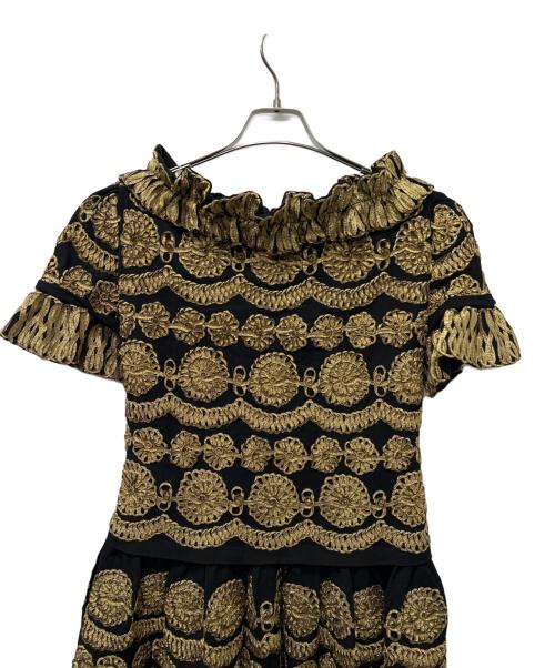 MOSCHINO（モスキーノ）MOSCHINO (モスキーノ) 半袖ワンピース ブラック×ゴールド サイズ:３４の古着・服飾アイテム