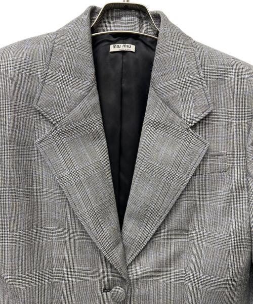 MIU MIU（ミュウミュウ）MIU MIU (ミュウミュウ) テーラードジャケット グレー サイズ:３８の古着・服飾アイテム