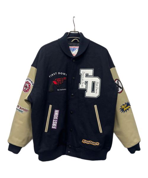 FIRST DOWN（ファーストダウン）FIRST DOWN (ファーストダウン) スタジャン ネイビー×ベージュ サイズ:Ｌの古着・服飾アイテム