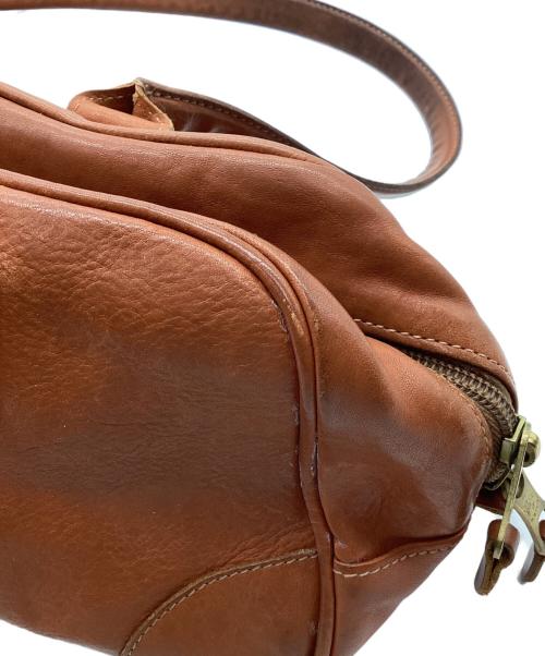 IL BISONTE（イル ビゾンテ）IL BISONTE (イル ビゾンテ) ワンショルダーバッグ ブラウンの古着・服飾アイテム