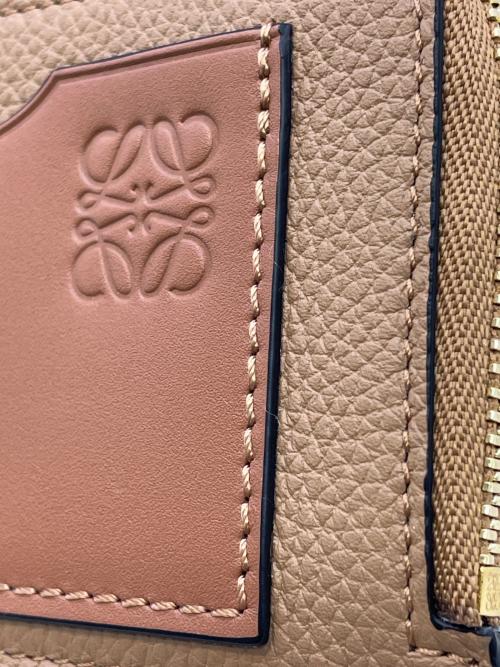 LOEWE（ロエベ）LOEWE (ロエベ) フラグメントケース ブラウンの古着・服飾アイテム