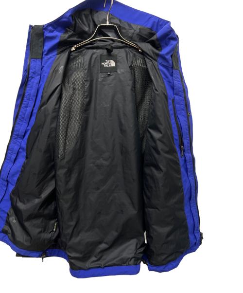 THE NORTH FACE（ザ ノース フェイス）THE NORTH FACE (ザ ノース フェイス) マウンテンライトジャケット ブルー×ブラック サイズ:ＸＬの古着・服飾アイテム