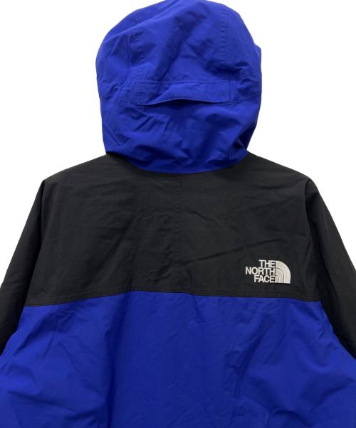THE NORTH FACE（ザ ノース フェイス）THE NORTH FACE (ザ ノース フェイス) マウンテンライトジャケット ブルー×ブラック サイズ:ＸＬの古着・服飾アイテム