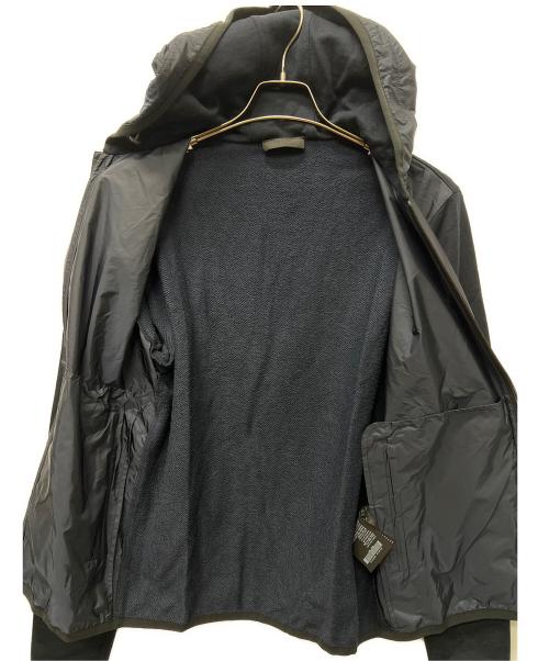 PRADA（プラダ）PRADA (プラダ) ナイロンジャケット ネイビー サイズ:Ｓの古着・服飾アイテム