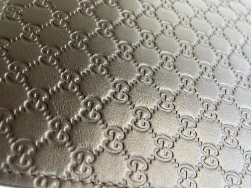 GUCCI（グッチ）GUCCI (グッチ) クラッチバッグ ブラウンの古着・服飾アイテム