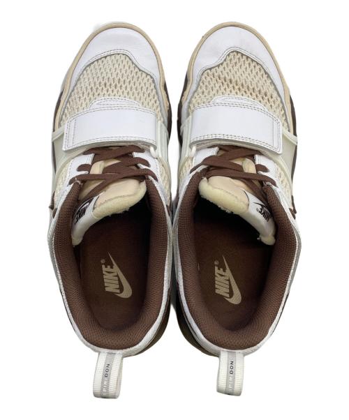 NIKE（ナイキ）NIKE (ナイキ) ローカットスニーカー ブラウン×ホワイト サイズ:cm27の古着・服飾アイテム