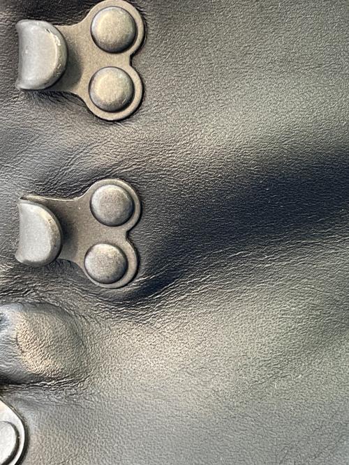 Danner（ダナー）Danner (ダナー) MOUNTAIN LIGHT ブラック サイズ:US8の古着・服飾アイテム