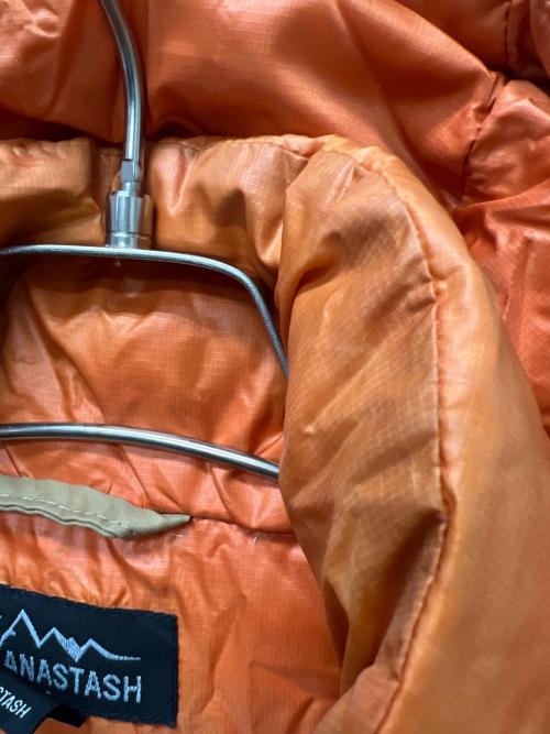 NANGA（ナンガ）NANGA (ナンガ) ダウンジャケット ベージュ サイズ:Mの古着・服飾アイテム