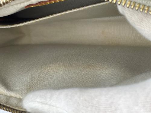 LOUIS VUITTON（ルイ ヴィトン）LOUIS VUITTON (ルイ ヴィトン) ショルダーバッグ グレーの古着・服飾アイテム