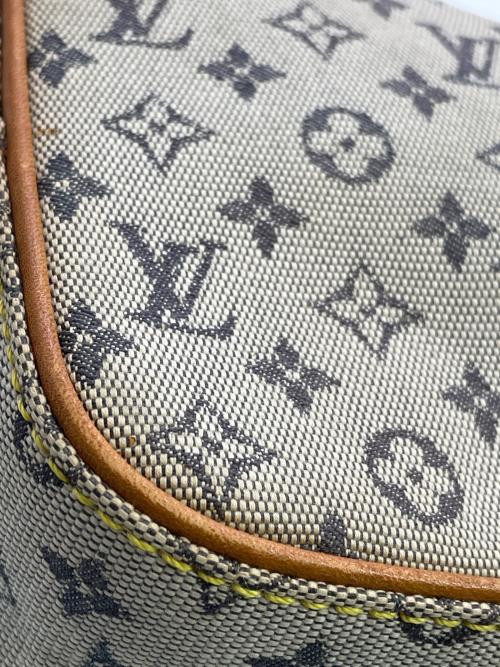 LOUIS VUITTON（ルイ ヴィトン）LOUIS VUITTON (ルイ ヴィトン) ショルダーバッグ グレーの古着・服飾アイテム