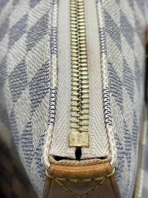 LOUIS VUITTON（ルイ ヴィトン）LOUIS VUITTON (ルイ ヴィトン) トートバッグ ホワイト サイズ:MMの古着・服飾アイテム