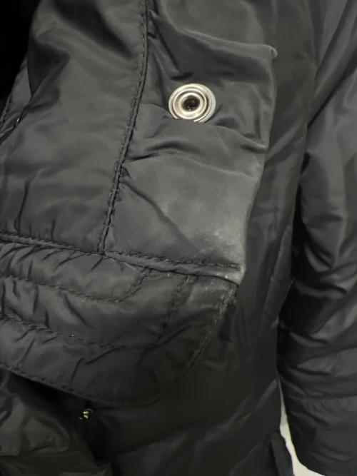 Max Mara WEEK END LINE（マックスマーラ ウイークエンドライン）Max Mara WEEK END LINE (マックスマーラ ウイークエンドライン) ダウンコート ブラック サイズ:３６の古着・服飾アイテム