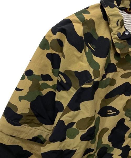 BAPE BY A BATHING APE（ベイプバイアベイシングエイプ）BAPE BY A BATHING APE (ベイプバイアベイシングエイプ) ジャケット ベージュ×グリーン サイズ:Mの古着・服飾アイテム
