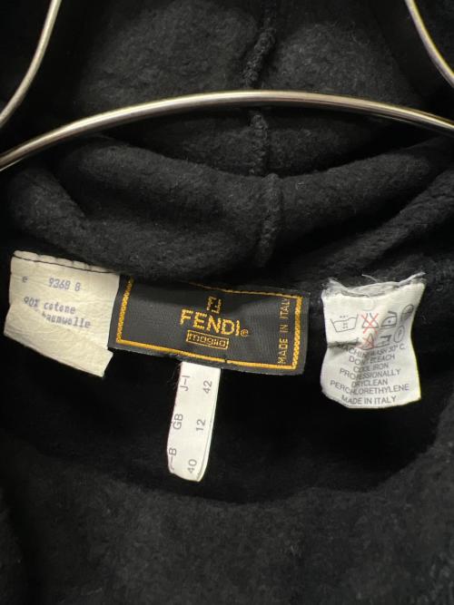 FENDI（フェンディ）FENDI (フェンディ) 裏起毛ロゴパーカー ブラック サイズ:Ｌの古着・服飾アイテム