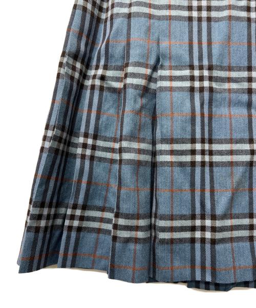 BURBERRY BLUE LABEL（バーバリー ブルー レーベル）BURBERRY BLUE LABEL (バーバリー ブルー レーベル) ミニスカート ブルー サイズ:３８の古着・服飾アイテム