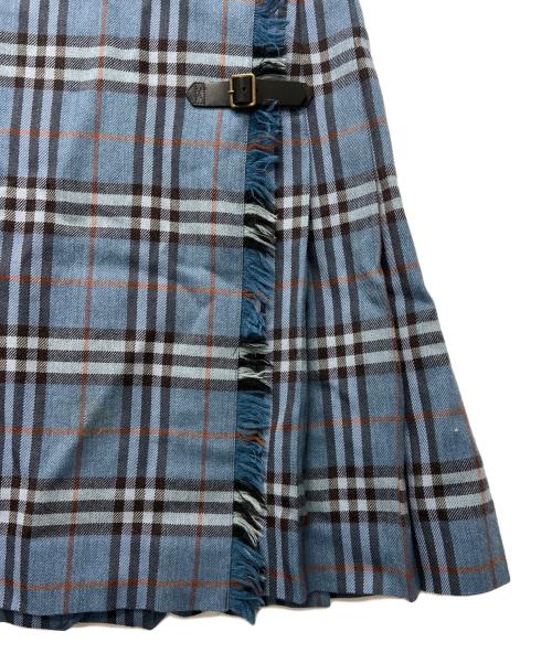 BURBERRY BLUE LABEL（バーバリー ブルー レーベル）BURBERRY BLUE LABEL (バーバリー ブルー レーベル) ミニスカート ブルー サイズ:３８の古着・服飾アイテム