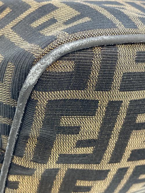 FENDI（フェンディ）FENDI (フェンディ) ハンドバッグ ブラウンの古着・服飾アイテム