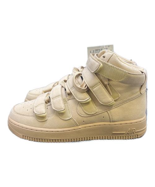 NIKE（ナイキ）NIKE (ナイキ) スニーカー ベージュ サイズ:26の古着・服飾アイテム