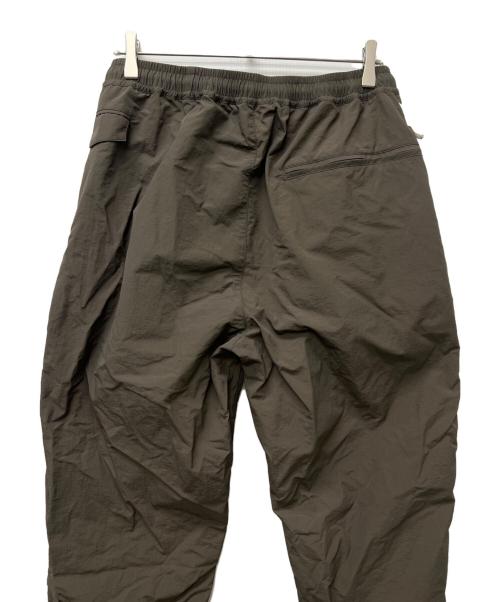 迷迭香（マンネンロウ）迷迭香 (マンネンロウ) Nylon Harvest Trainer  ブラック サイズ:３の古着・服飾アイテム